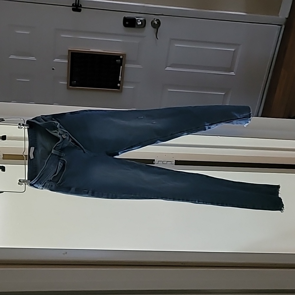 High waisted skinny jeans